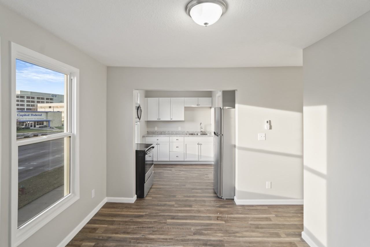 1244 Sw Topeka Blvd #2A - Photo 6 of 14