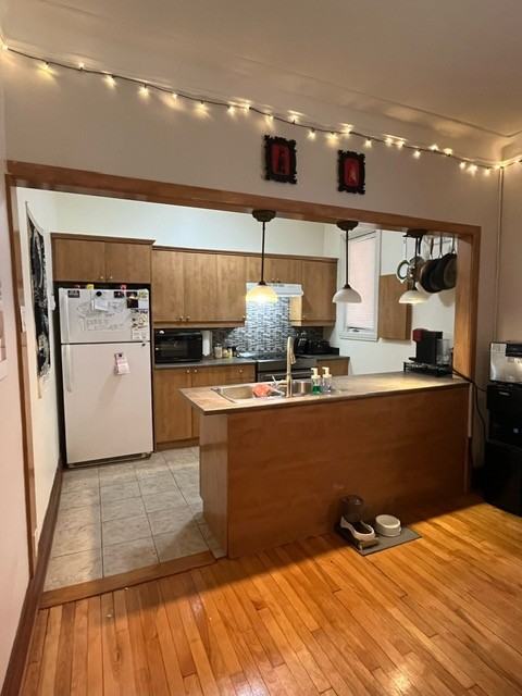 2056 Grand Boulevard - Photo 3 of 12