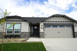 featured image of 1402 Hayhook St #1