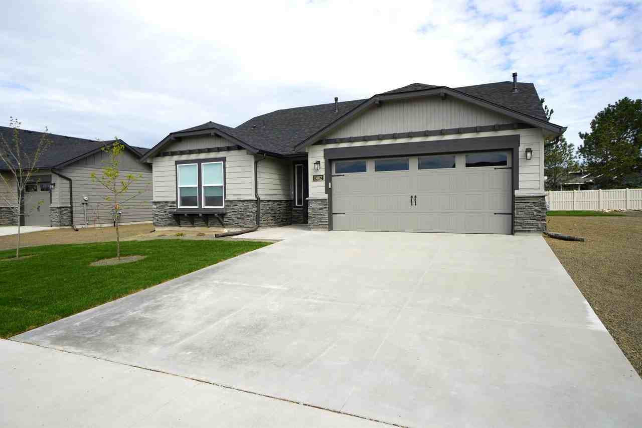 1402 Hayhook St #1 - Photo 3 of 46