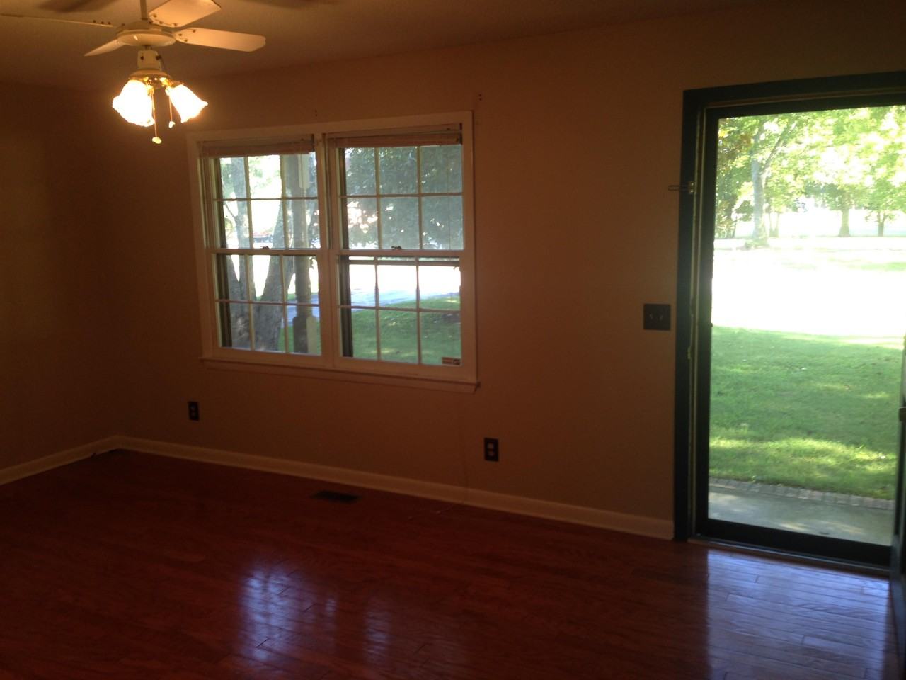 512 Layne St #512 - Photo 5 of 17
