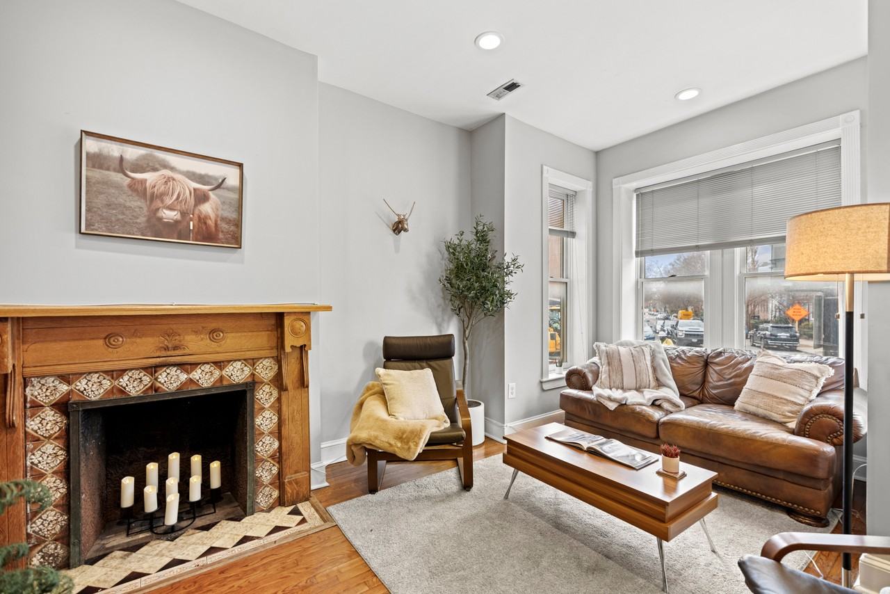 547 Florida Ave Nw #5 - Photo 5 of 20