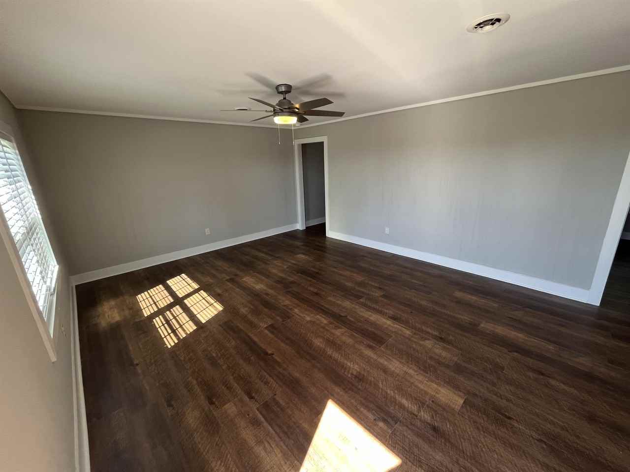 1727 President Street #1727B - Photo 2 of 7