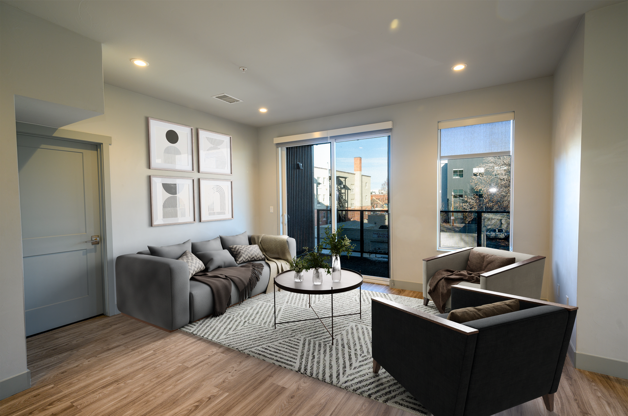 Black Olive - Photo 4 of 28