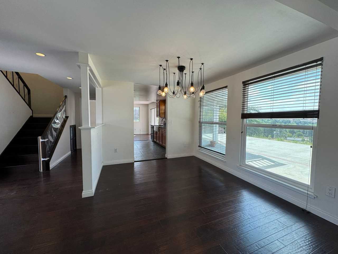 13678 Sycamore Dr - Photo 6 of 33