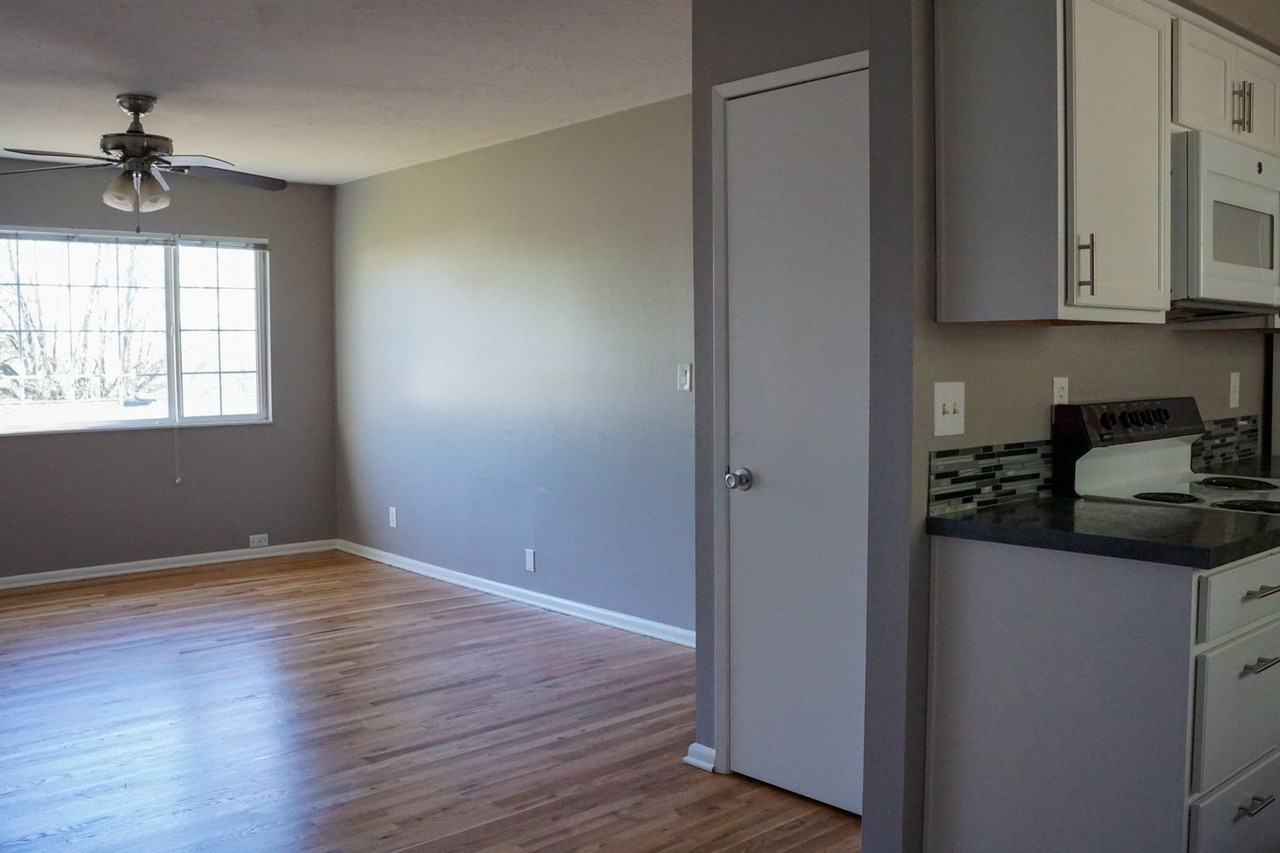 5025 S Corbett Ave #15 - Photo 2 of 20