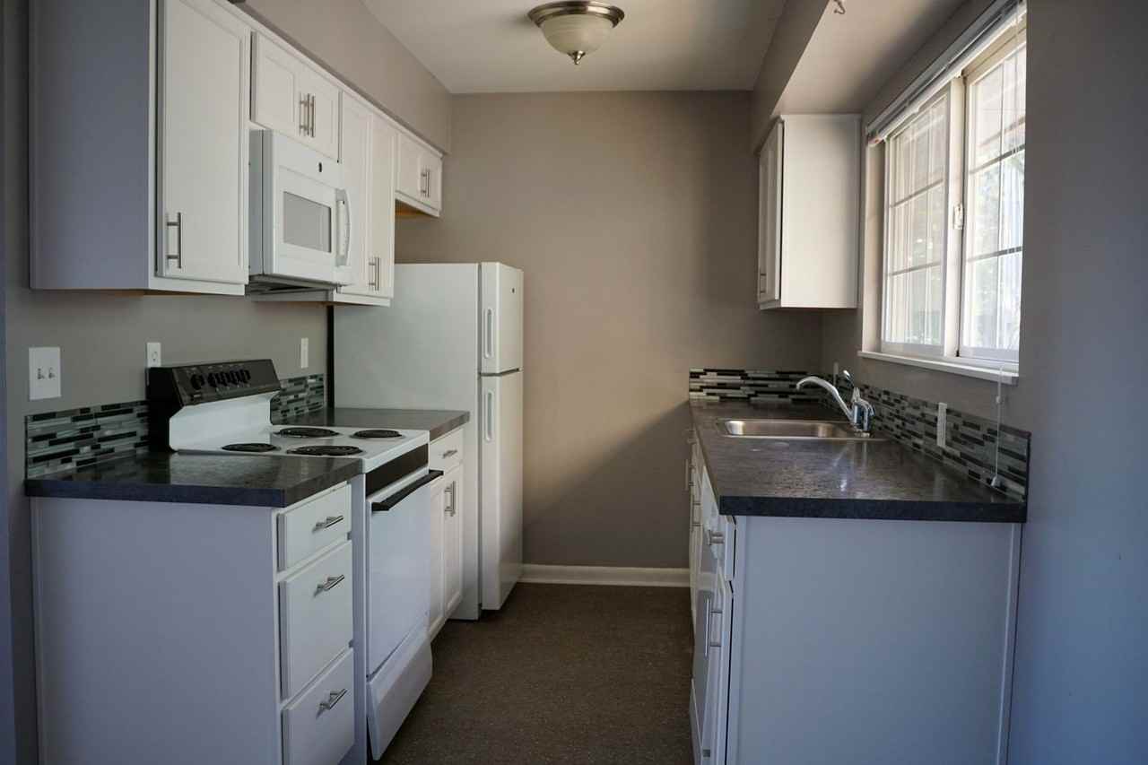 5025 S Corbett Ave #15 - Photo 6 of 20