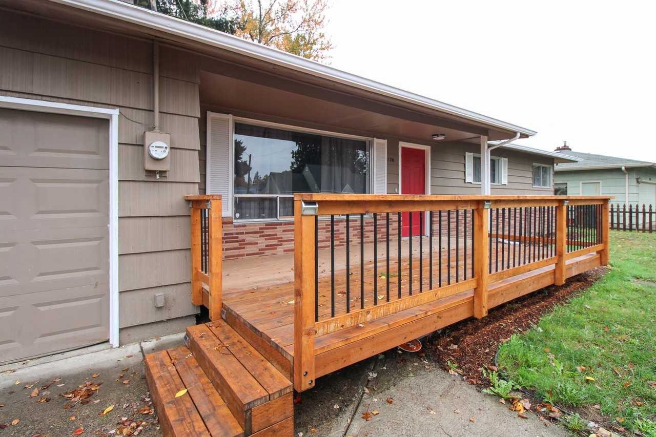 1170 Clearview Ave Ne - Photo 2 of 28