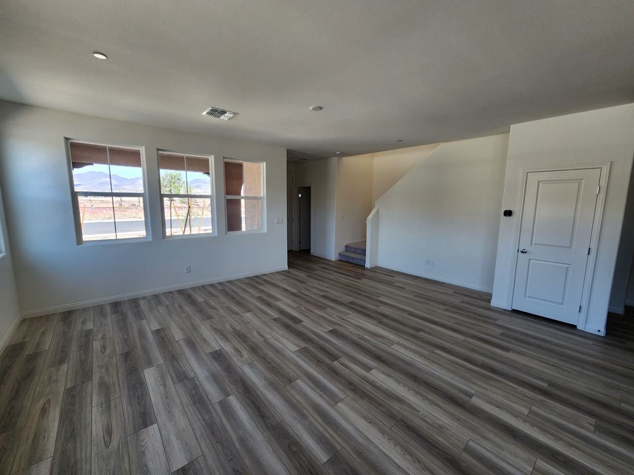 2605 Aversa St - Photo 6 of 20