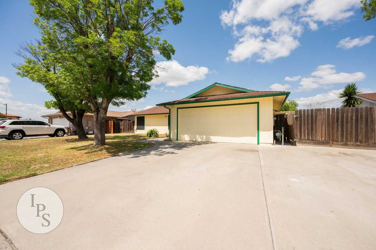 14856 W Middleton Ave - Photo 2 of 20