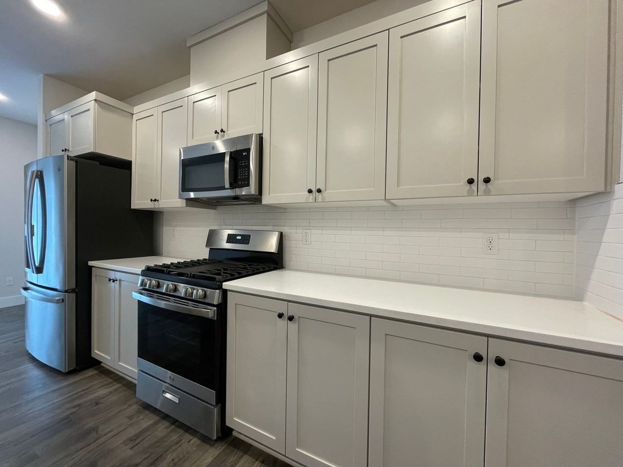 16022 Nw Hosmer Ln - Photo 6 of 27