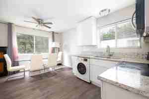 featured image of 1811 E Grand Ave #90