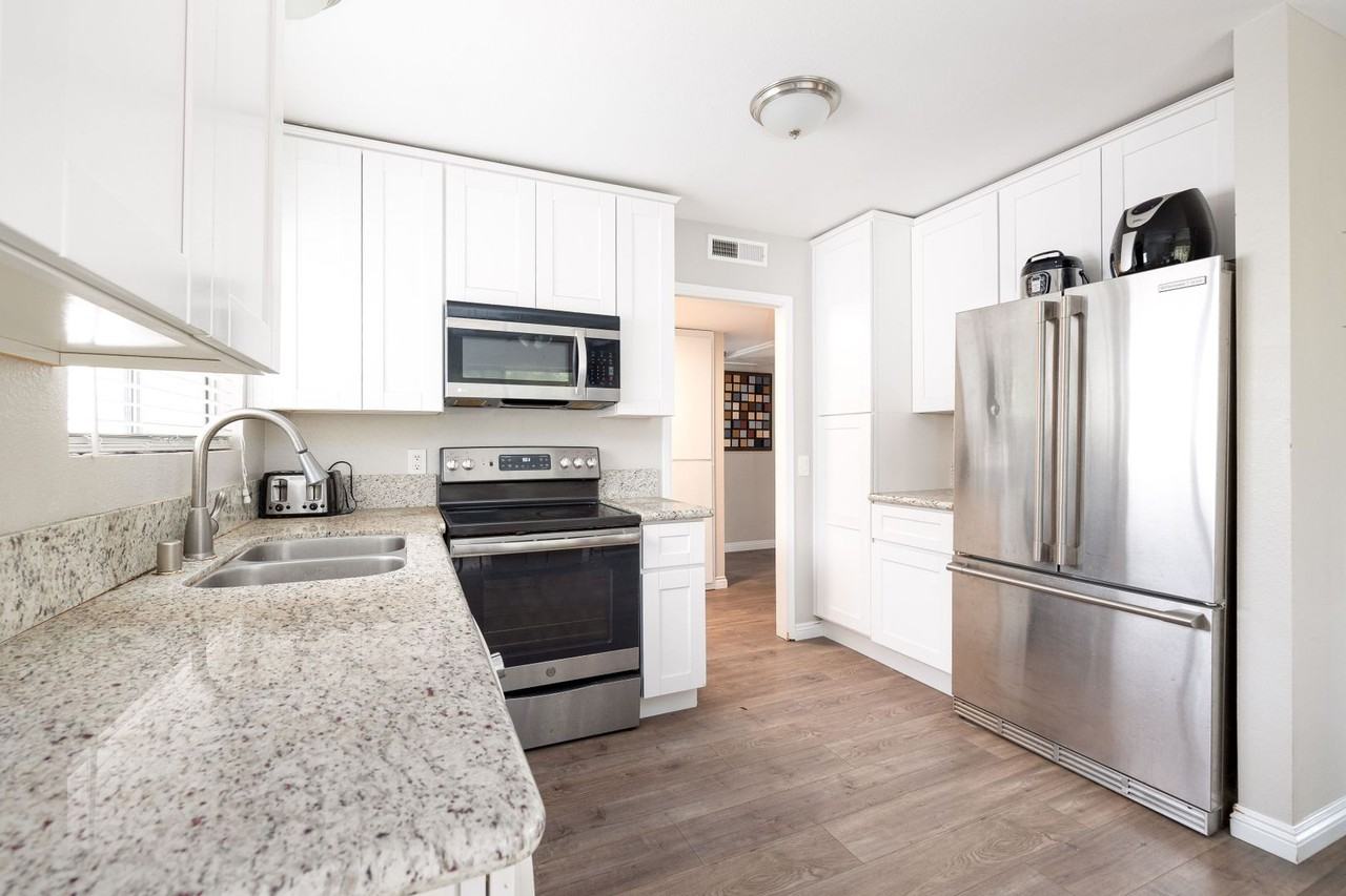 1811 Grand Avenue #90 - Photo 6 of 21