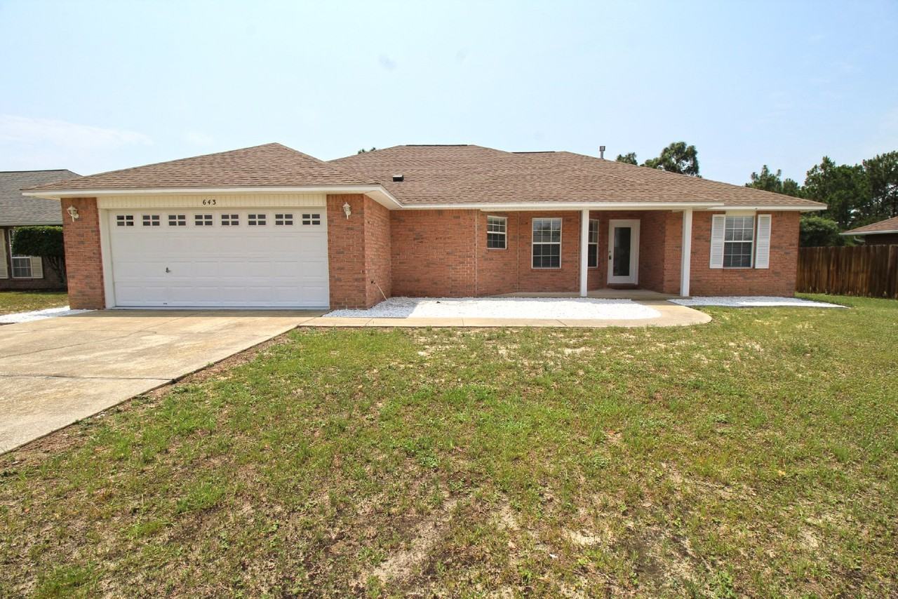 643 Downhaul Dr - Photo 3 of 24