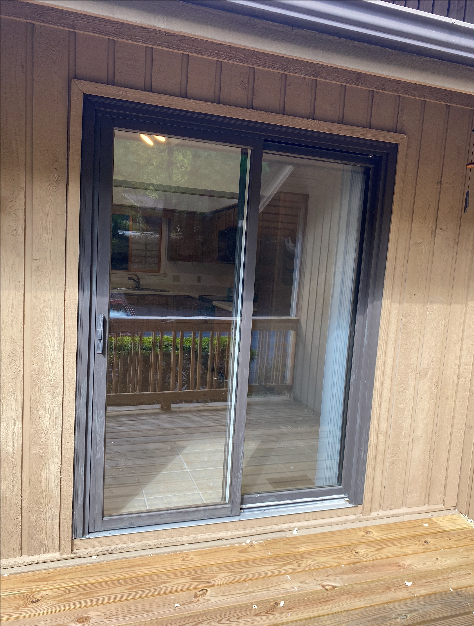 1103 Red Oak Dr - Photo 3 of 33