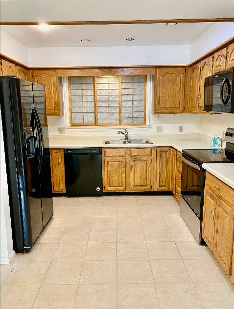 1103 Red Oak Dr - Photo 7 of 33