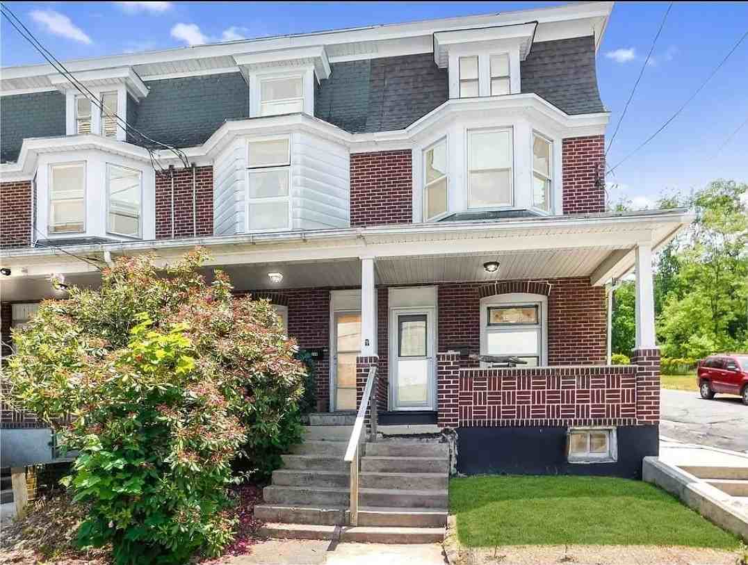 244 Orwigsburg St #NA - Photo 2 of 5