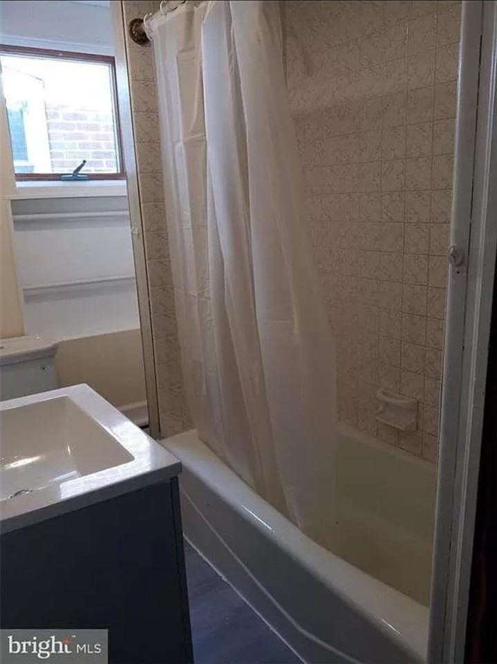 244 Orwigsburg St #NA - Photo 3 of 5