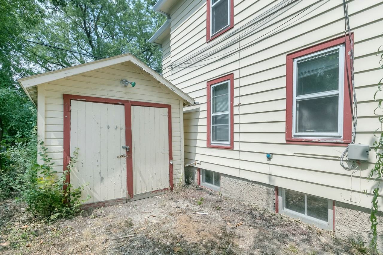 2446 East Johnson Street, Unit 2 - Photo 5 of 19