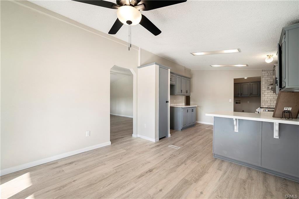 22790 Raymond Rd - Photo 2 of 32