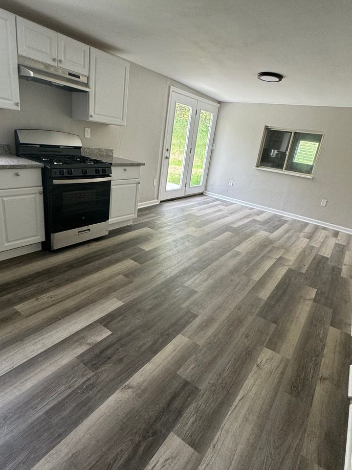 7643 Fitzsimmons St #1 - Photo 4 of 14