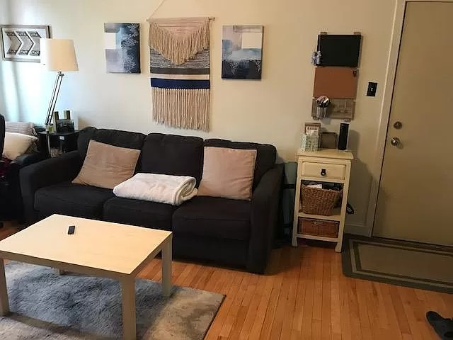 1848 N Winnebago Ave #2 - Photo 2 of 8