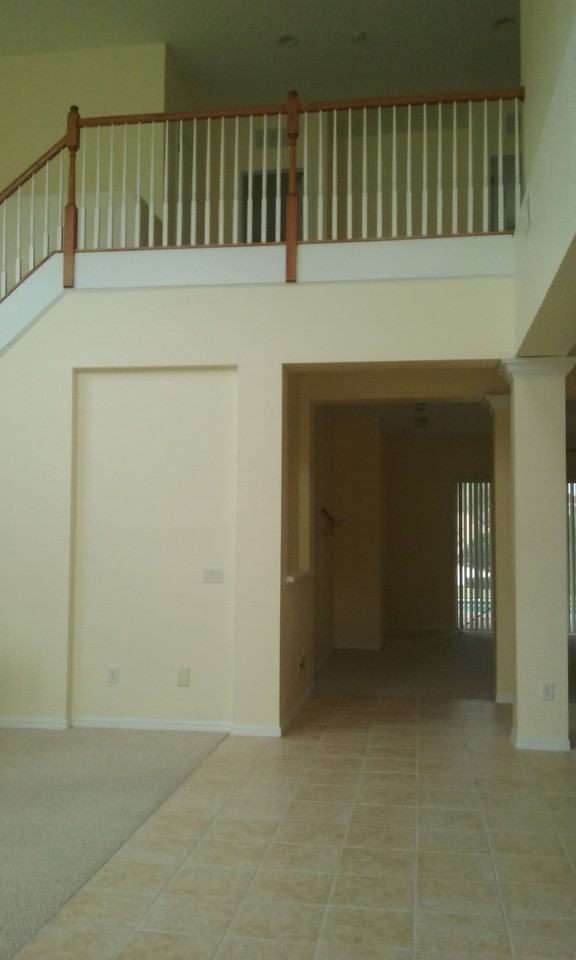 23241 Abercorn Ln - Photo 3 of 19