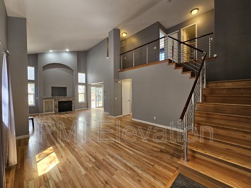 11215 Jansen St - Photo 3 of 20