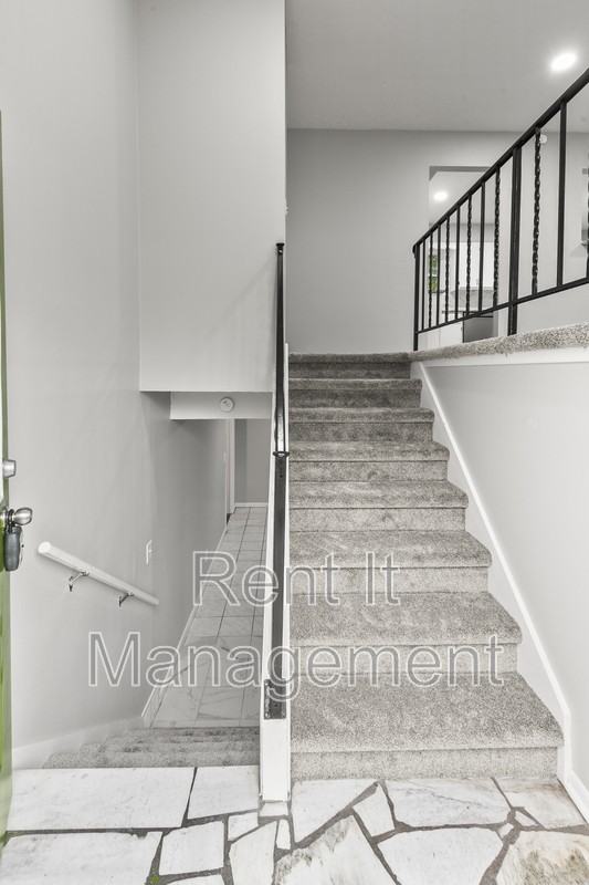 4606 O St - Photo 6 of 15