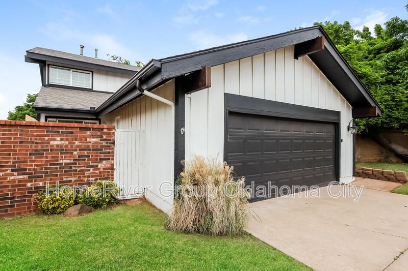 4517 Dove Tree Ln - Photo 2 of 19