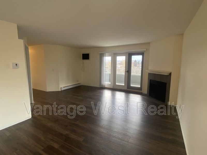 3100 De Montreuil Crt - Photo 3 of 13