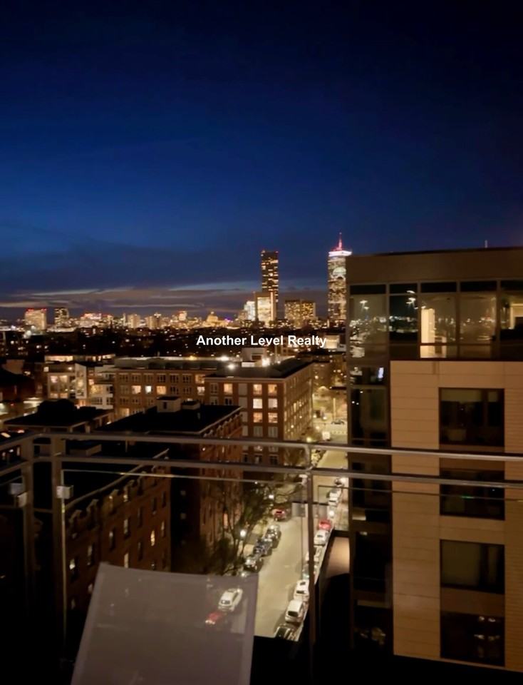 Washington St #518 - Photo 3 of 8