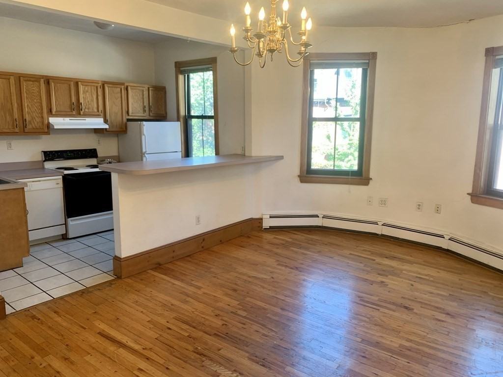 E Brookline St #3 - Photo 2 of 8