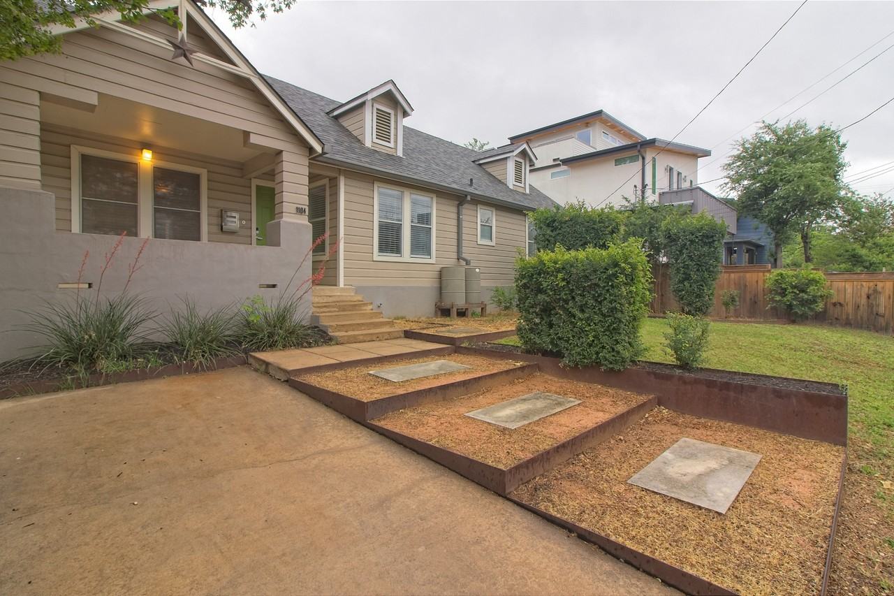 1104 Myrtle St - Photo 3 of 30