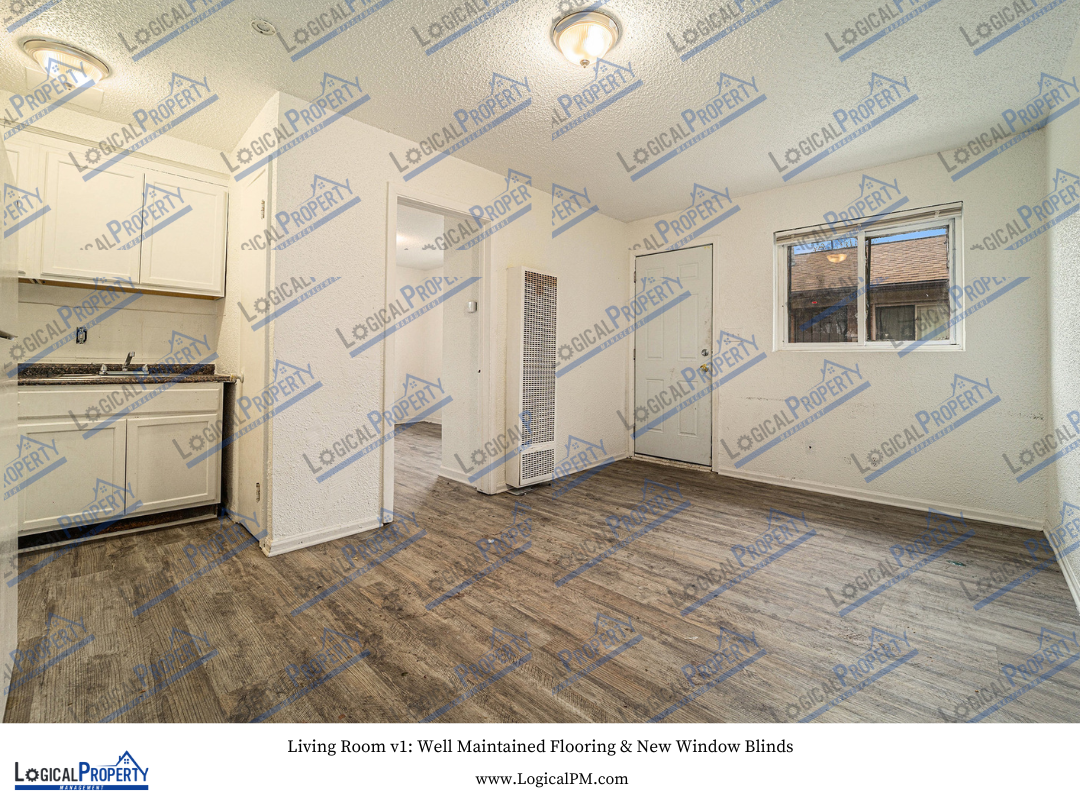 10041 Roseberry St - Photo 3 of 17