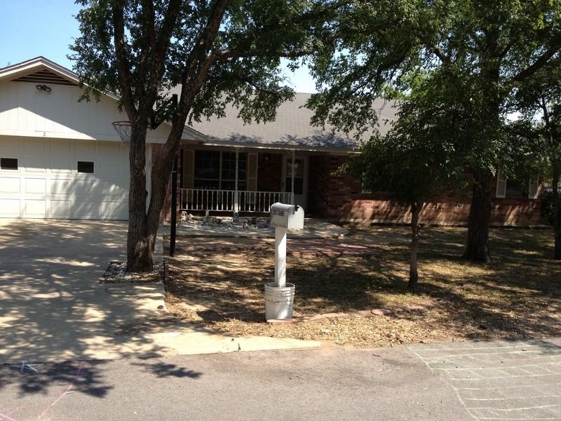 2 W Shawnee Ln - Photo 2 of 17