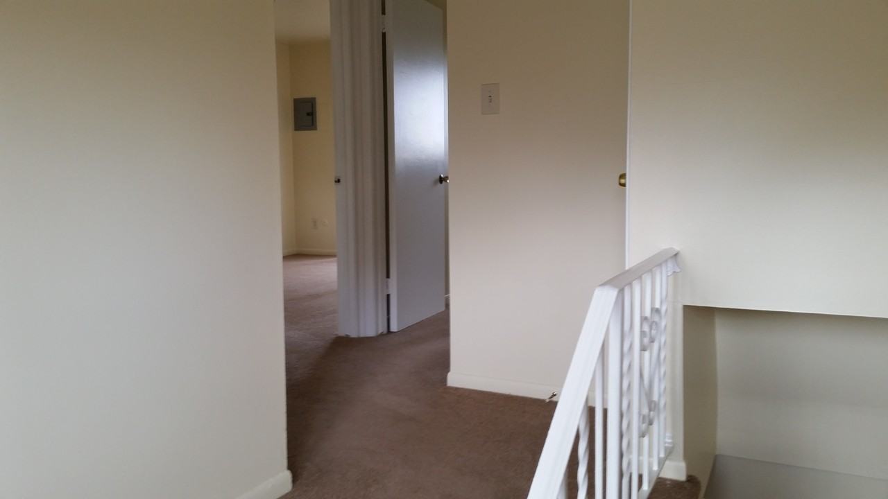 133 Summit View Ct - Photo 3 of 19