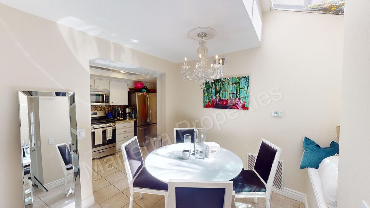 604 San Michel Dr N #B - Photo 5 of 16