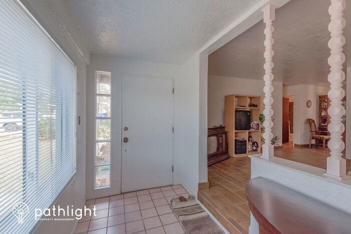 9712 Euclid Ave Ne - Photo 2 of 31