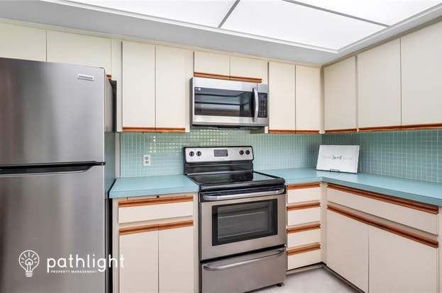 6234 Elm Sq E - Photo 2 of 15