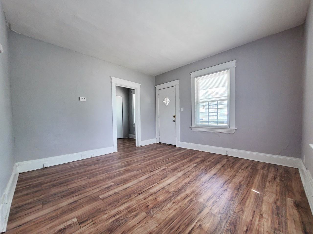 3666 E 131st St - Photo 3 of 16