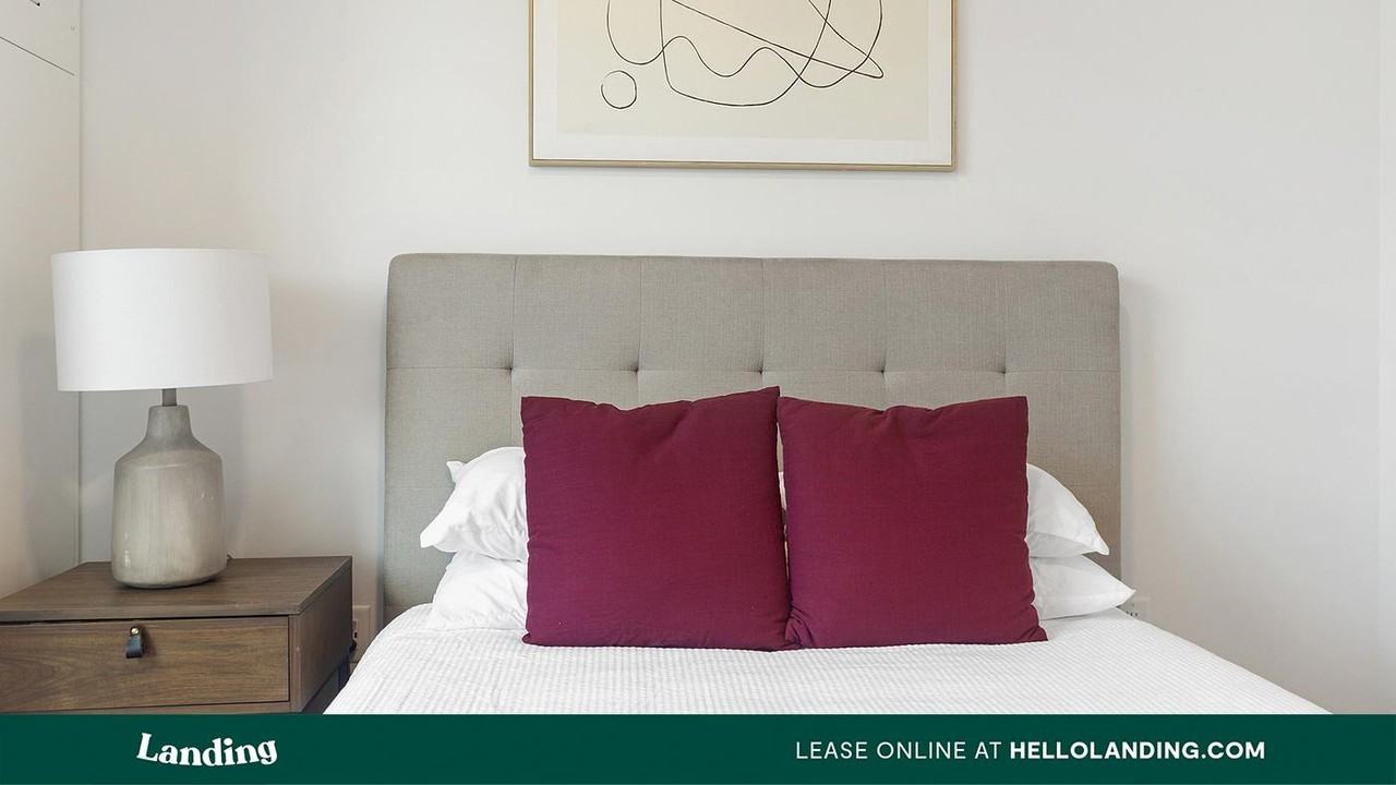 Exchange - Photo 2 of 50