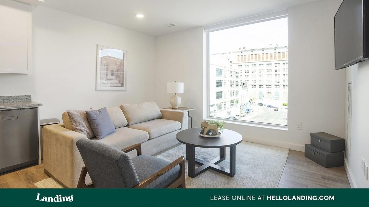 Exchange - Photo 2 of 50