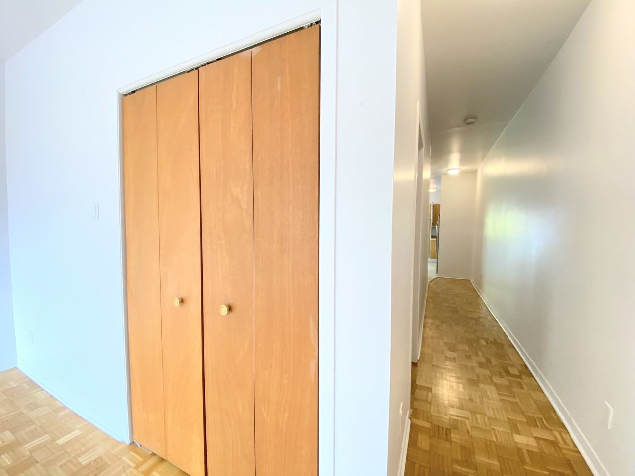 9531 Rue Basile-Routhier - Photo 3 of 17