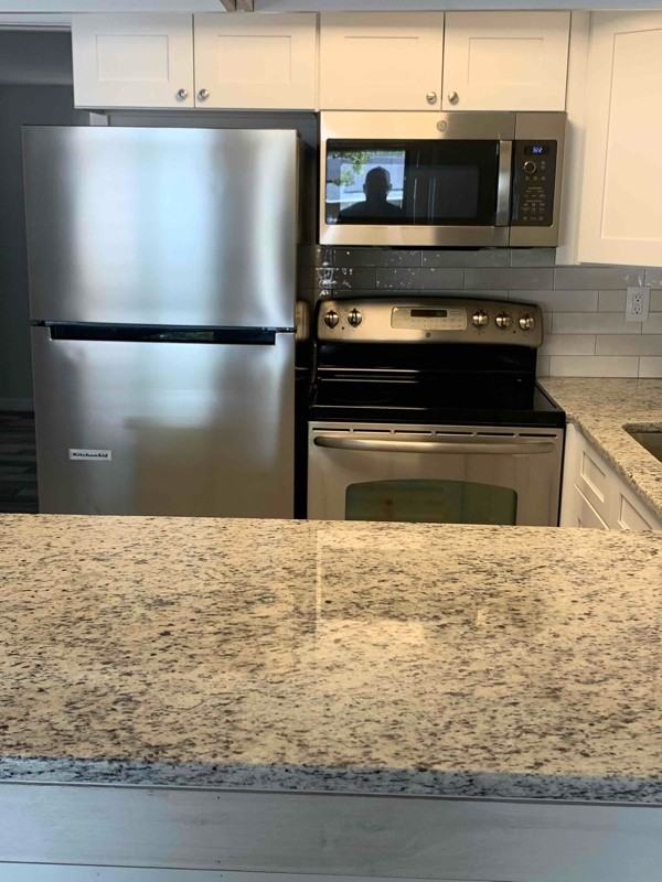 6126 Arthur Ave - Photo 2 of 11