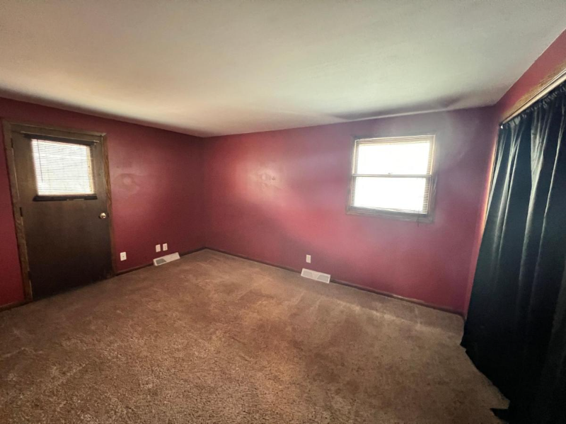 3431 E Grange Ave #A - Photo 3 of 7