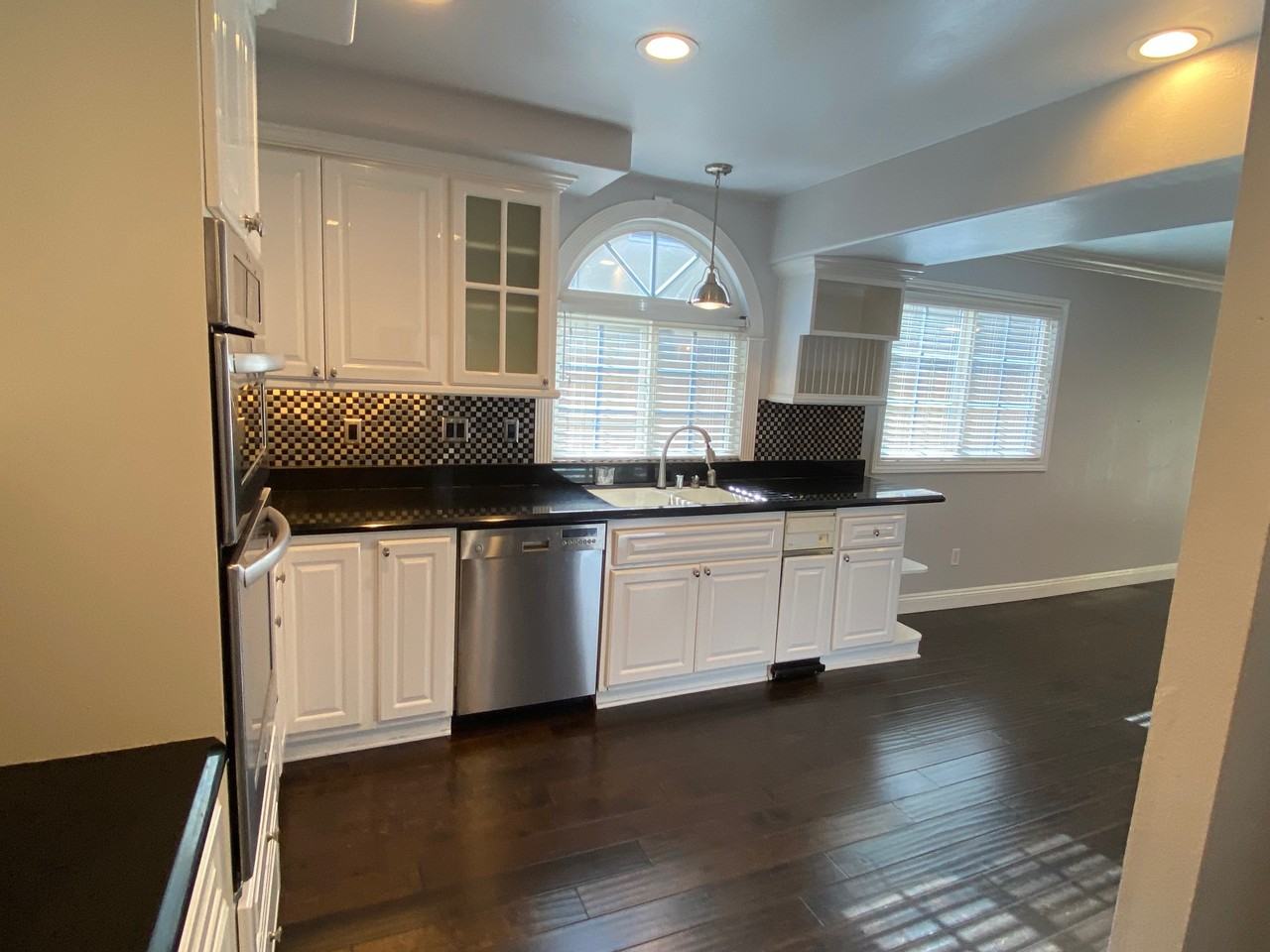 20947 Hackney St #NA - Photo 3 of 50