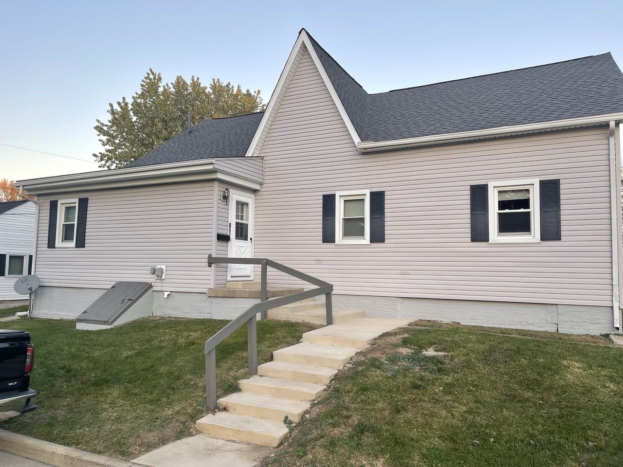 738 W Charles St #738 - Photo 7 of 22