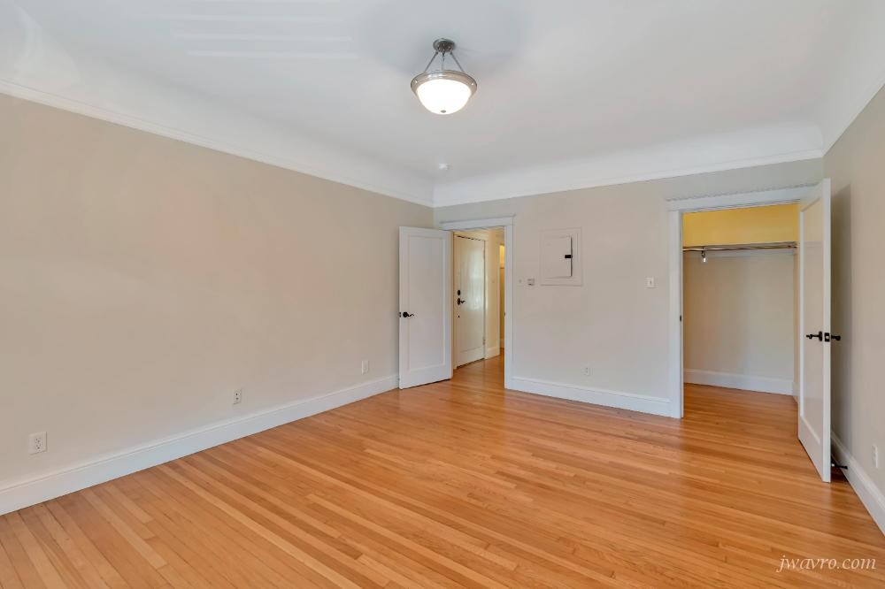 16th Avenue & Irving Street - Photo 7 of 9