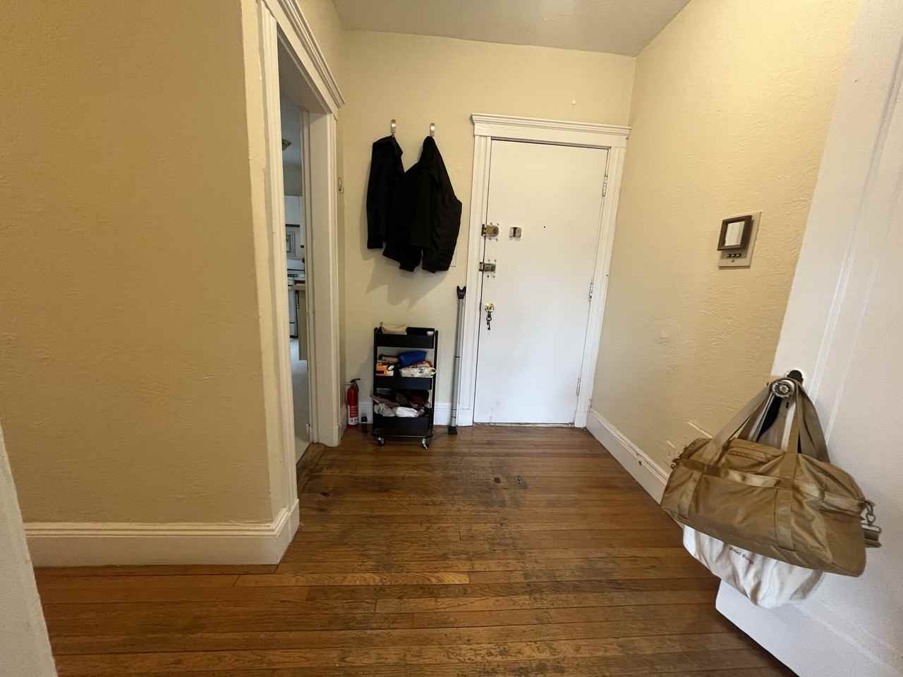 Linden St #7 - Photo 6 of 8